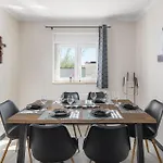 Holiday home Three-Bedroom Holiday Home In Porec
