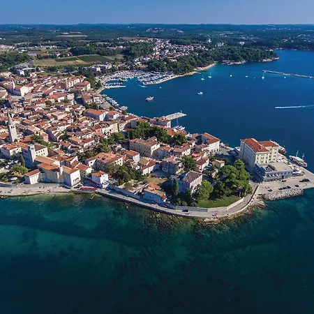 Three-bedroom In Porec
