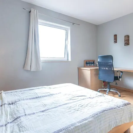 Three-bedroom In * Ladrovici