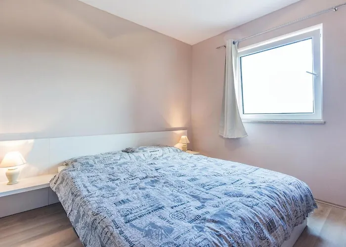 Three-bedroom In Porec *